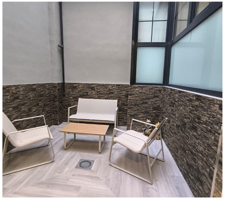 Triple - Patio